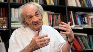 Prof. dr. Leon Danaila dezvaluie una dintre cele mai banale cauze ale cancerului. Toti romanii sunt vizati