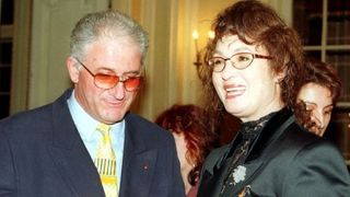 Angela Similea continua razboiul cu fostul ei cumnat pentru pamanturile familiei Surdu! Marea artista a fost data in judecata de fratele ultimului ei sot! EXCLUSIV