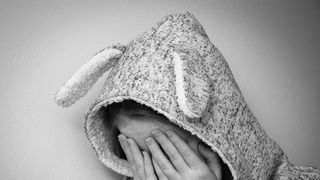 Iubire interzisa pentru o eleva din Gorj! Dupa ce parintii i-au cerut sa se desparta de iubit, fata a disparut de acasa