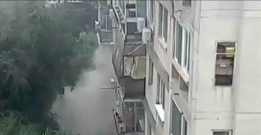 Incendiu puternic in Capitala! Un fost profesor universitar si-a pierdut viata