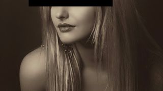 Un barbat din Techirghiol si-a terorizat iubita ca va publica imagini compromitatoare cu ea pe net! Ce i-a cerut sa-i dea pentru a nu o face de rusine