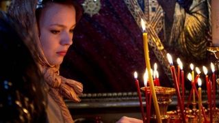 Sarbatoare cu cruce rosie in calendar! Biserica praznuieste pomenirea Sfantului Acoperamant al Maicii Domnului