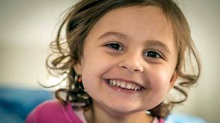 Familie din Targu Jiu, distrusa de durere. Fetita de 3 ani le-a murit intr-un accident cumplit