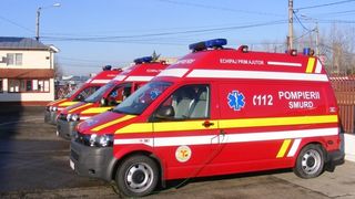 Zece elevi de la o scoala din Ploiesti primesc ingrijiri medicale dupa ce li s-a facut rau in timpul cursurilor