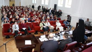 Peste 170 de varstnici studiaza la Universitatea &rdquo;Dunarea de Jos&rdquo; din Galati: "Niciodata nu este prea mult sa inveti si nici nu este prea tarziu"