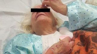 Ce i-au facut medicii din Iasi unei batrane de 88 de ani este ingrozitor. Femeia este aproape oarba si nu are rude