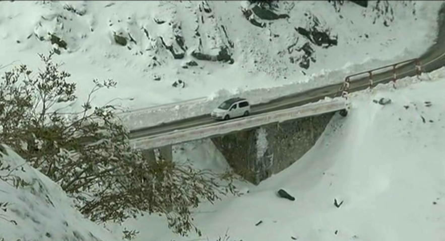 Locul din Romania cu doua anotimpuri! Poti trece de la vara la iarna in doar 20 de minute