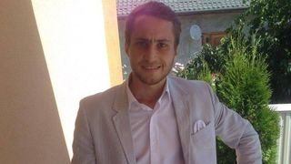 Crima unui roman ingrozeste intreaga lume. A violat si ucis o tanara pe o plaja din Belgia, apoi i-a filmat ultimele clipe din viata