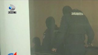 Mare atentie de la cine luati bani cu imprumut, chiar daca incheiati contract la notar! Mai multi romani au ramas fara case si masini. Procurorii DIICOT au ramas socati de metodele camatarilor