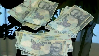 Romanii care castiga sub 2.900 de lei brut/luna ar putea fi scutiti de la plata comisioanelor la banci
