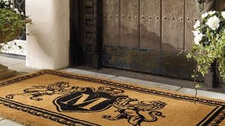 Ai pres in fata usii? Asta e cea mai mare greseala pe care o faci zi de zi