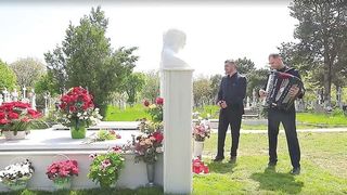 Scandalul dintre baietii Ilenei Ciuculete si Cornel Gales se muta in tribunal. "Vrem sa stim ce a fost cu mamica. Ce diagnostic a avut"