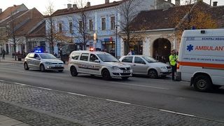 Dupa fapta si rasplata. Un tanar a fost lovit de o ambulanta dupa ce a furat cutia milei dintr-o biserica din Cluj