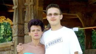 Tanarul din Iasi care in 2011 si-a ucis mama si bunica a evadat pentru a doua oara de la Psihiatrie