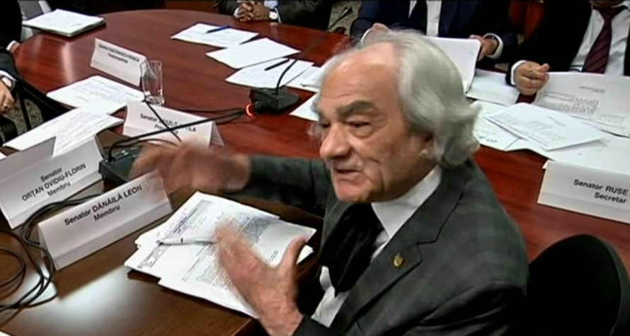 Discutiile despre obligativitatea vaccinarii i-au scos pe constanteni in strada