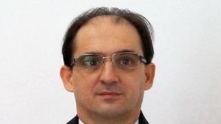 Sotia rectorului Academiei de Politie are o pensie de 3.869 lei pe luna! Aurora este nevasta lui Daniel Torje, fost actor de comedie in trupa "Voua"