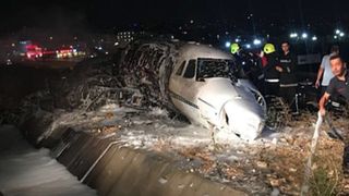 Tragedie aviatica produsa in urma cu cateva ore - Un avion s-a prabusit la zece minute de la decolare - Nu exista supravietuitori