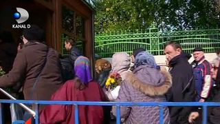 Credinciosii nu s-au mai inghesuit la moastele Sf. Dumitru