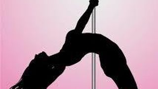 Injunghiata de sot pentru ca a refuzat sa se prostitueze. O dansatoare intr-un club de noapte din Baia Mare, atacata cu un cutip, in timp ce dansa