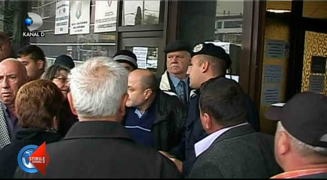 Haos in aceasta dimineata la Serviciile de Inmatriculari Auto din toata tara. Sistemul electronic al serviciului a picat