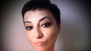 O supravietuitoare de la Colectiv a fost hartuita sexual de seful cu care plecase in delegatie! &bdquo;Luase o singura camera, mi-a facut un scandal monstru cand am ajuns, ca nu mai sunt camere disponibile si ca va dormi pe o margine a patului fara sa ma atinga