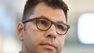 A infectat cu HIV 32 de femei in mod voit. Ce il asteapta acum pe barbatul care a intretinut relatii inclusiv cu o fata de 14 ani