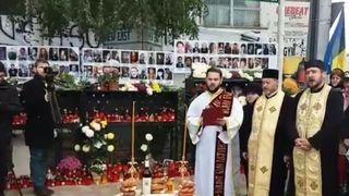 Slujba in fata clubului Colectiv, la doi ani dupa tragedie