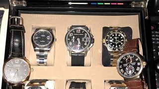 Aroganta maxima a lui Victoras Micula! Fiul milionarului si-a prezentat colectia de ceasuri de lux, care valoreaza peste jumatate de milion de euro!