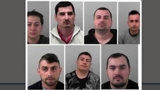 Sapte romani au primit 19 ani de inchisoare in Anglia