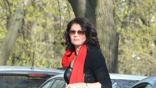 Mioara Mantale si sotul ei au scapat intr-un an de datoria de un sfert de milion de euro! Fostul prefect al Capitalei a vandut un apartament