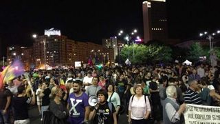 Huiduitul la proteste, sanctionat cu inchisoarea