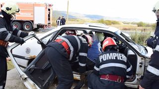 Accident MORTAL in Caras-Severin dupa ce un sofer a intrat intr-o depasire MULTIPLA! Cate persoane si-au pierdut viata