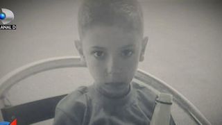 Paul, un baietel de 7 ani, a salvat 5 vieti dupa ce medicii i-au prelevat organele. Tatal lui: "Rugamintea mea e sa-i aprinda o lumanare"