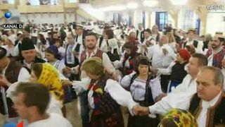 Lasatul Secului. Rasfat culinar, joc si voie buna pentru maramureseni inainte de inceperea postului