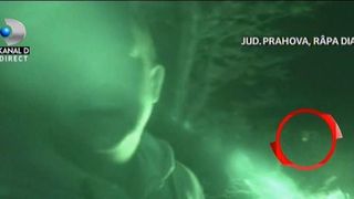 Aparitie bizara la Rapa Diavolului, cel mai infricosator loc din Romania! Jurnalistul de investigatii Stefan Stroe a petrecut o noapte, singur, in locul despre care se spune ca s-ar petrece lucruri necurate