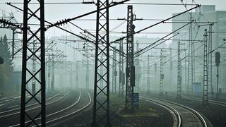 Jaf la drumul mare! Circulatie feroviara ingreunata pe magistrala Bucuresti-Constanta, dupa ce au fost furate zeci de relee