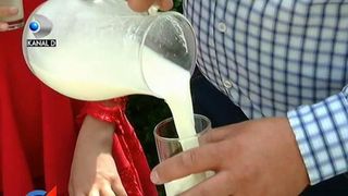 Lapte de vaca vs. lapte de capra. Care este mai bun pentru copii? Iata care e raspunsul