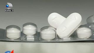 Excesul de antibiotice poate fi fatal. Medicii trag un semnal de alarma: bacteriile se inmultesc si nu raspund la tratament