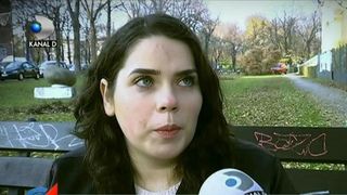 Ioana are nevoie de ajutorul nostru! Are doar 19 ani, dar a trecut prin prea multe operatii, in speranta ca va putea merge din nou
