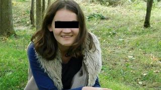 Mihaela, o tanara de 17 ani din Sanicolau Mare, a murit strivita de rotile unui autobuz, in curtea unei multinationale din Banat