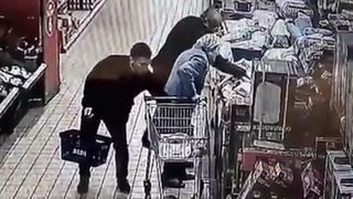 Un imigrant roman a jefuit o batrana de 87 de ani intr-un supermarket din Marea Britanie