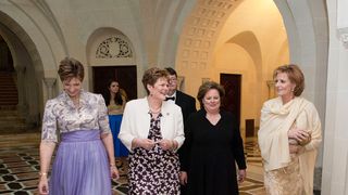 Ele sunt urmasele Regelui Mihai! Din linia de succesiune au fost inlaturati toti barbatii! Principesele au fost zilele trecute in Romania FOTO