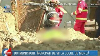 Doi muncitori au murit ingropati sub un mal de pamant care s-a surpat pe un santier din Craiova
