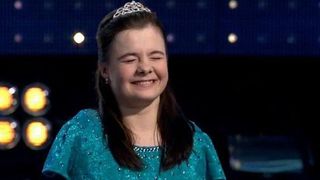 Lorelai Mosnegutu si-a cumparat un apartament cu gradina