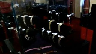 Nu stiti de unde sa cumparati cadouri de Craciun? Mergeti la licitatie!