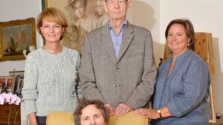 Nepoata secreta a Regelui Mihai! Tanara locuieste in Franta si abia a implinit 18 ani! Poarta numele a doua regine ale Romaniei