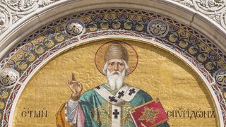 Sfantul Ierarh Spiridon, Episcopul Trimitundei este praznuit in fiecare an pe 12 decembrie.