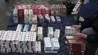 Captura importanta a politistilor din Capitala! Sute de mii de pachete de tigari si materiale pirotehnice, ridicate de oamenii legii!