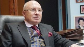 Medicul care i-a facut transplant de rinichi actorului Alexandru Arsinel, vizat de perchezitiile DIICOT. Mihai Lucan este acuzat de delapidare