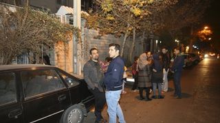 Cutremur de 5,2 grade pe scara Richter in Iran. Oamenii si-au petrecut noaptea pe strazi de frica unui dezastru